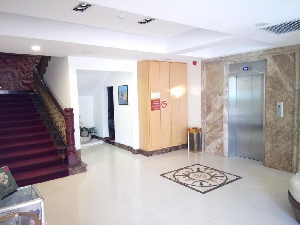Discovery Hotel Phnom Penh Exterior foto