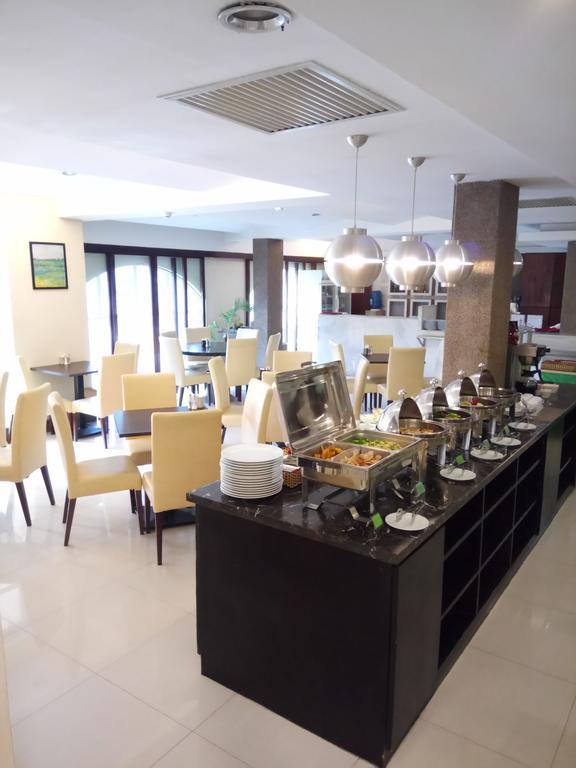 Discovery Hotel Phnom Penh Exterior foto