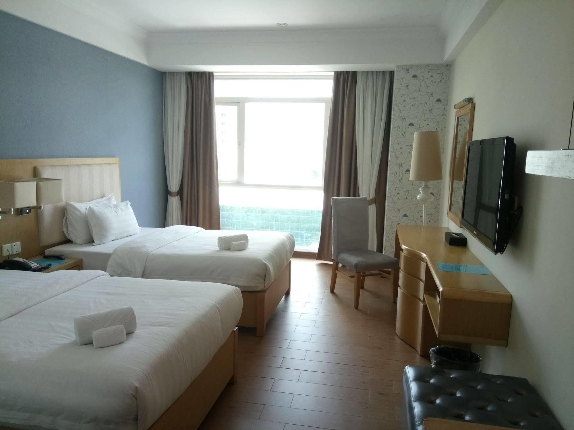 Discovery Hotel Phnom Penh Exterior foto